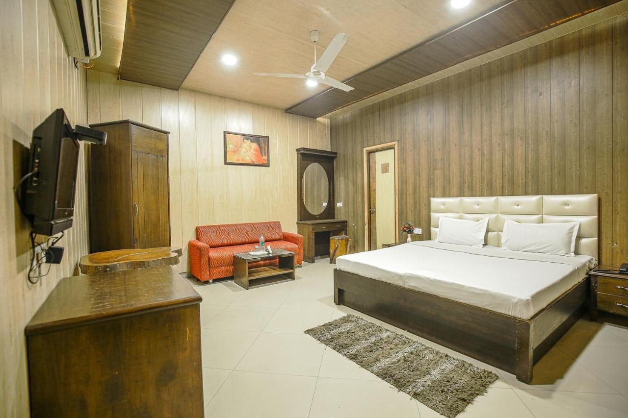 FabHotel HK Continental Amritsar Esterno foto
